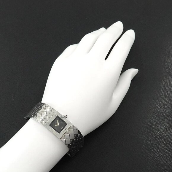 CHANEL Matelasse H0009 Quartz Black Dial Ladies Wrist Watch 90287179 - Picture 6 of 6